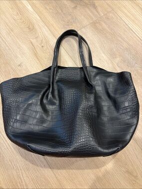 Lascana Croc-Embossed Black Tote Bag - Classic Everyday Carry